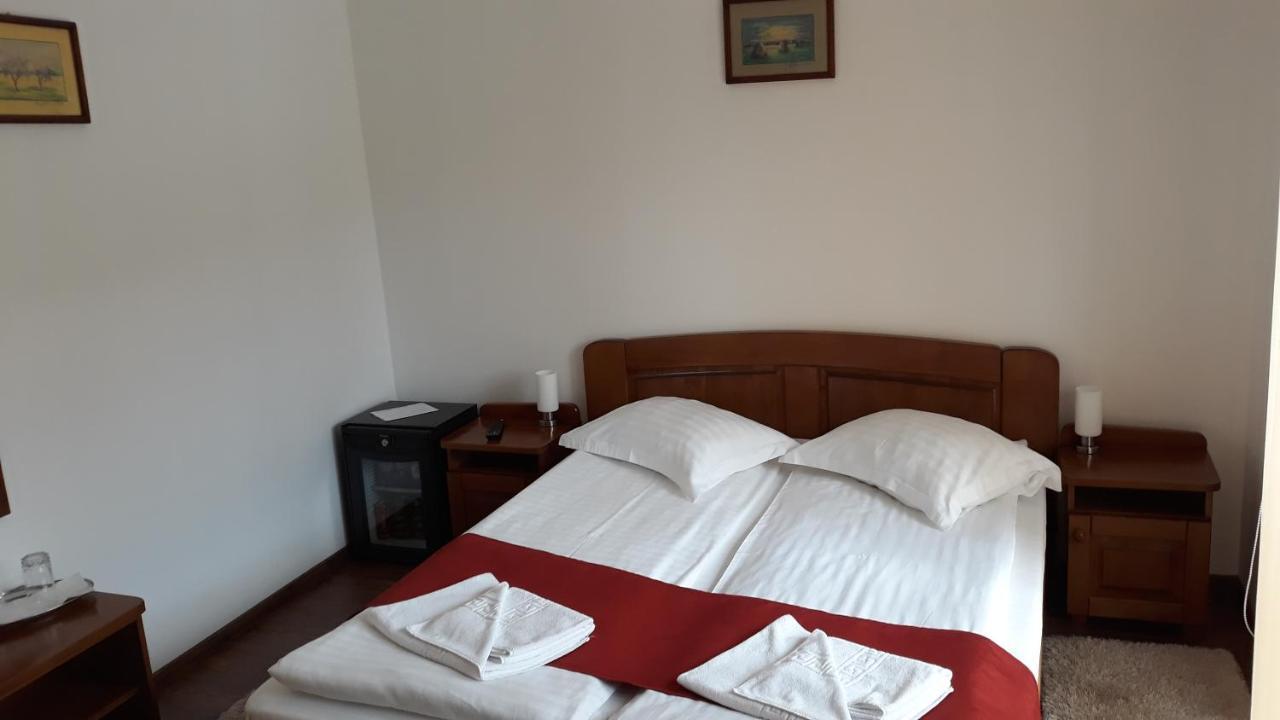 Casa Irinella Bed & Breakfast ซาตูมาเร ภายนอก รูปภาพ