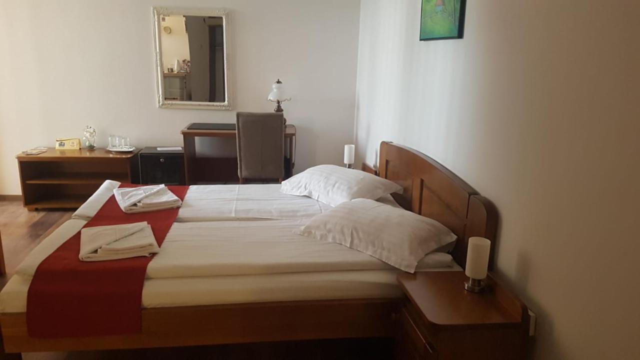 Casa Irinella Bed & Breakfast ซาตูมาเร ภายนอก รูปภาพ